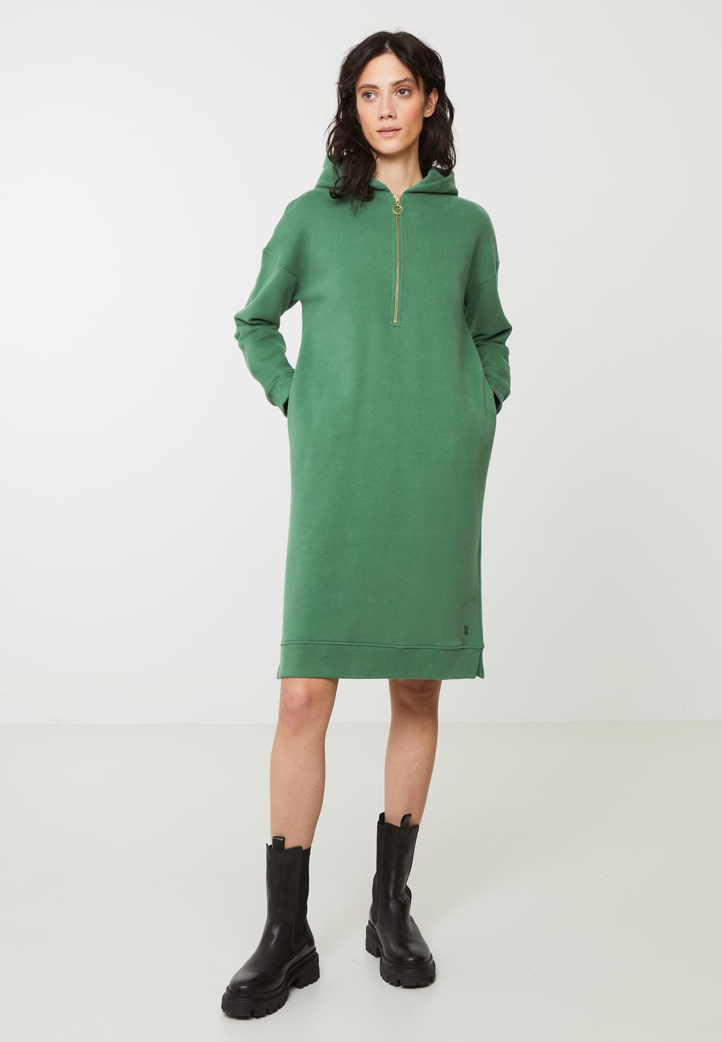 Sweat Dress ANUBIAS - garden green