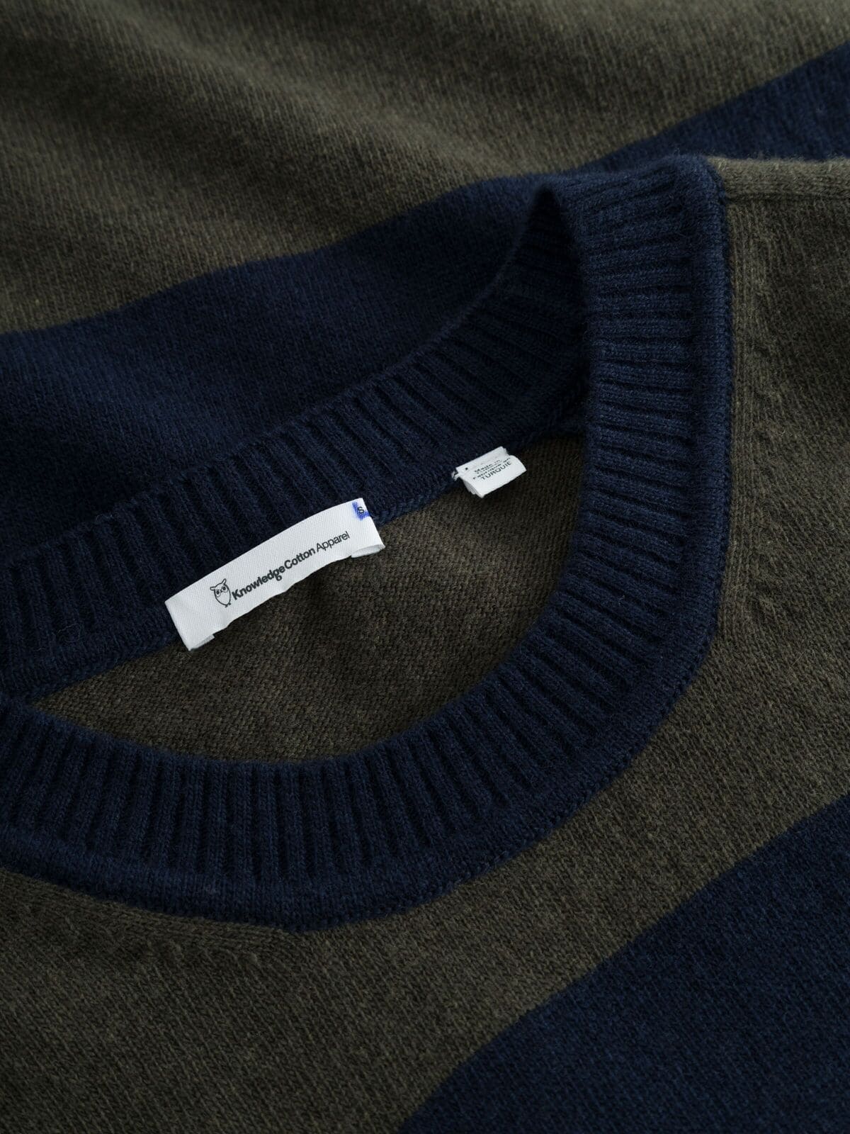 Pullover STRIPES O-Neck - green