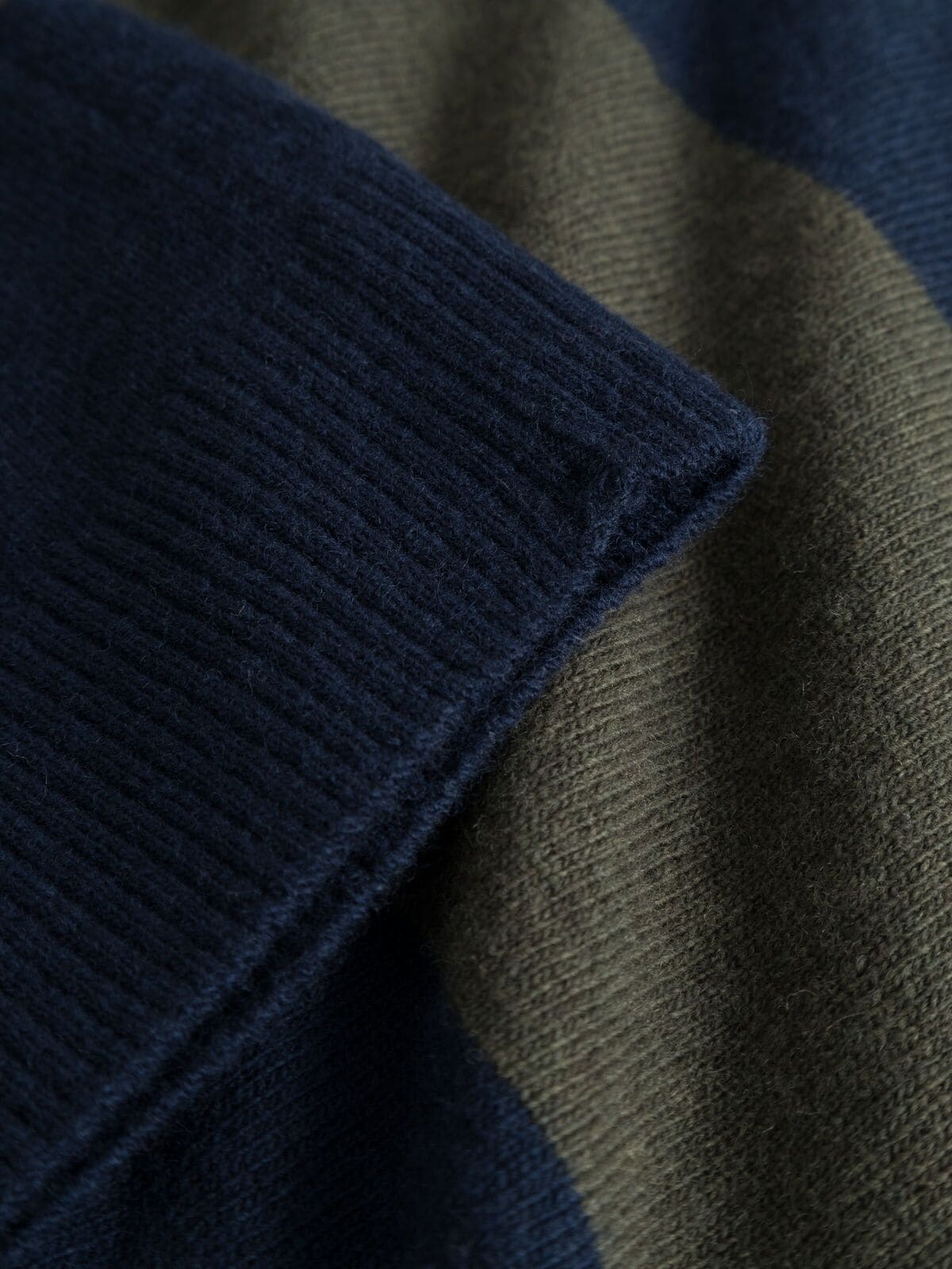Pullover STRIPES O-Neck - green