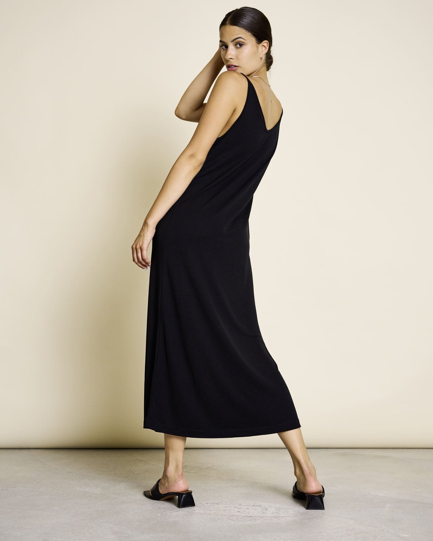 Midi dress TRIANGLE