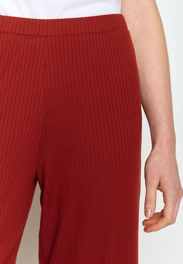 Hose JUMP - winter red