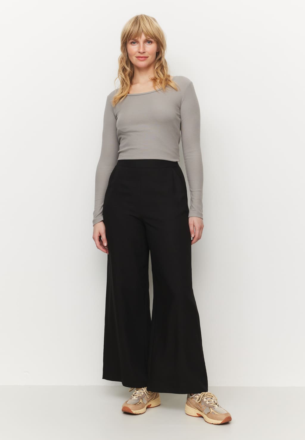 Pants PILEA - black