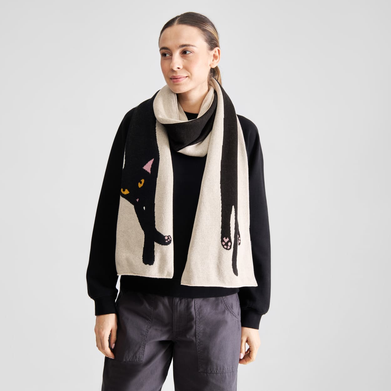 Scarf ROSSBERGA cat vanilla