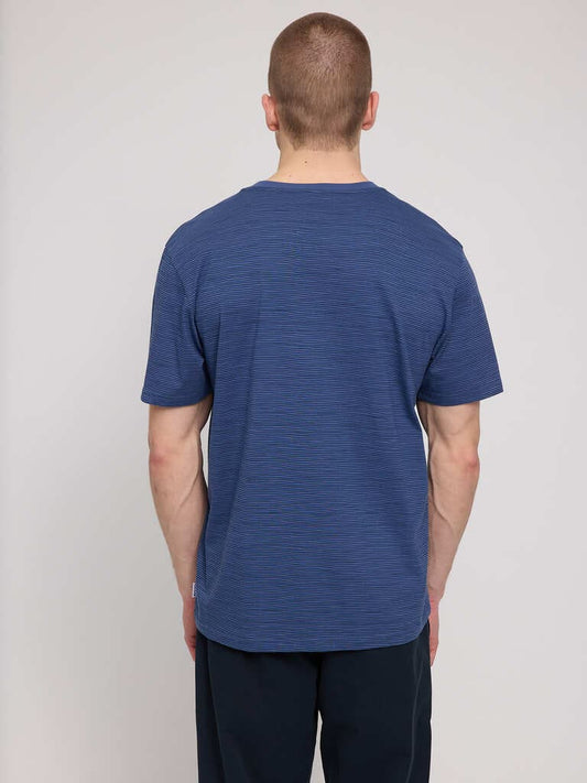 T-Shirt WOBBLY STRIPED- blue indigo-S
