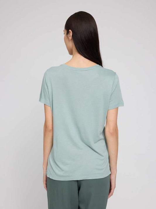 T-Shirt - pale aqua