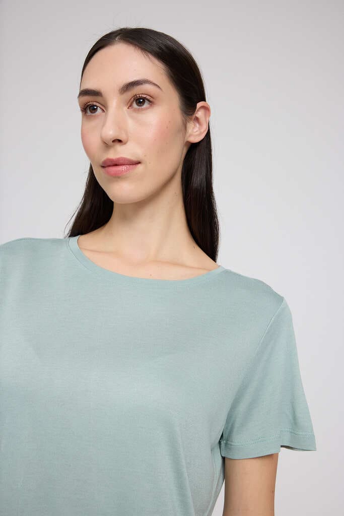 T-Shirt - pale aqua