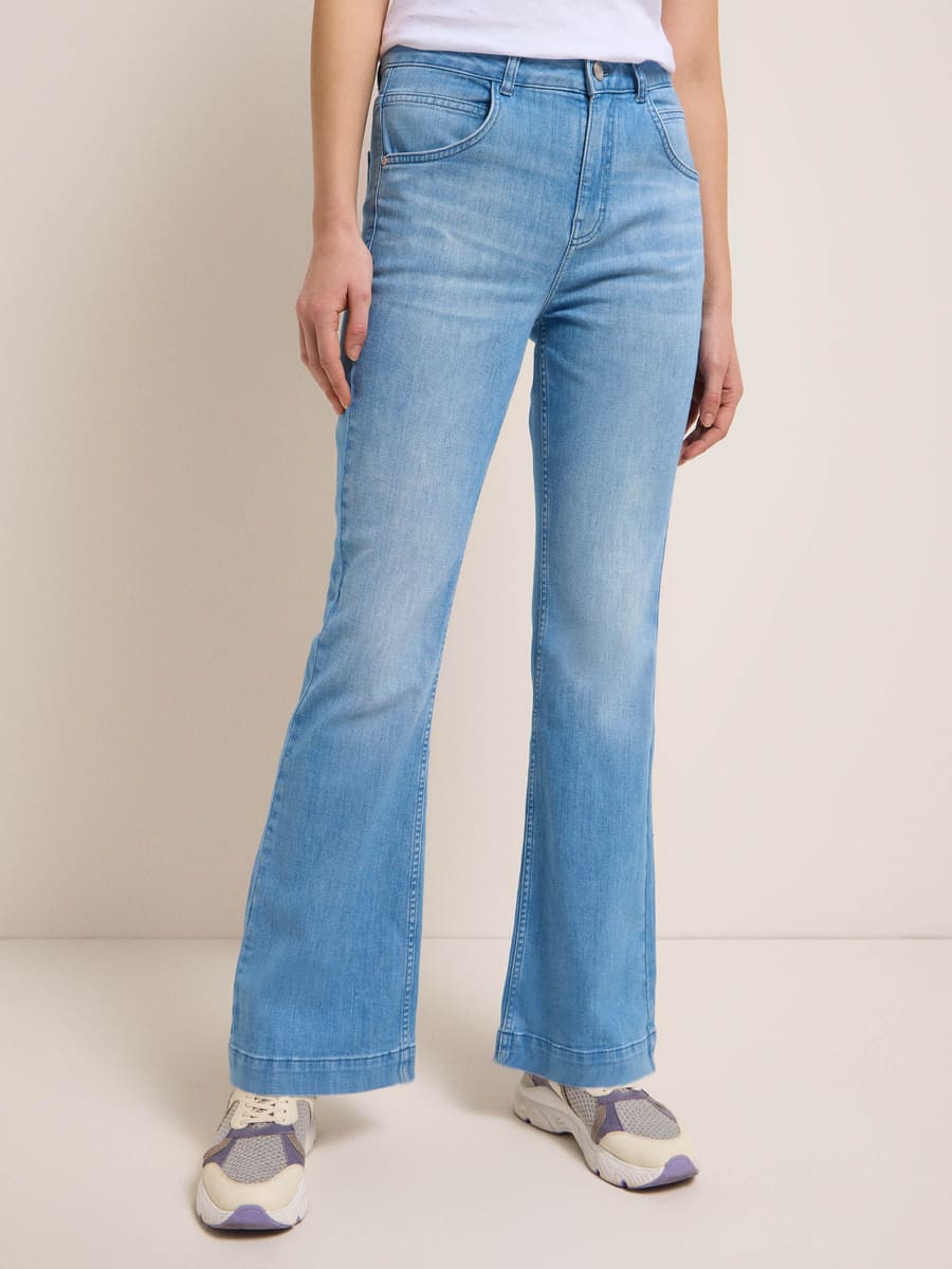 Flared Jeans - light blue denim