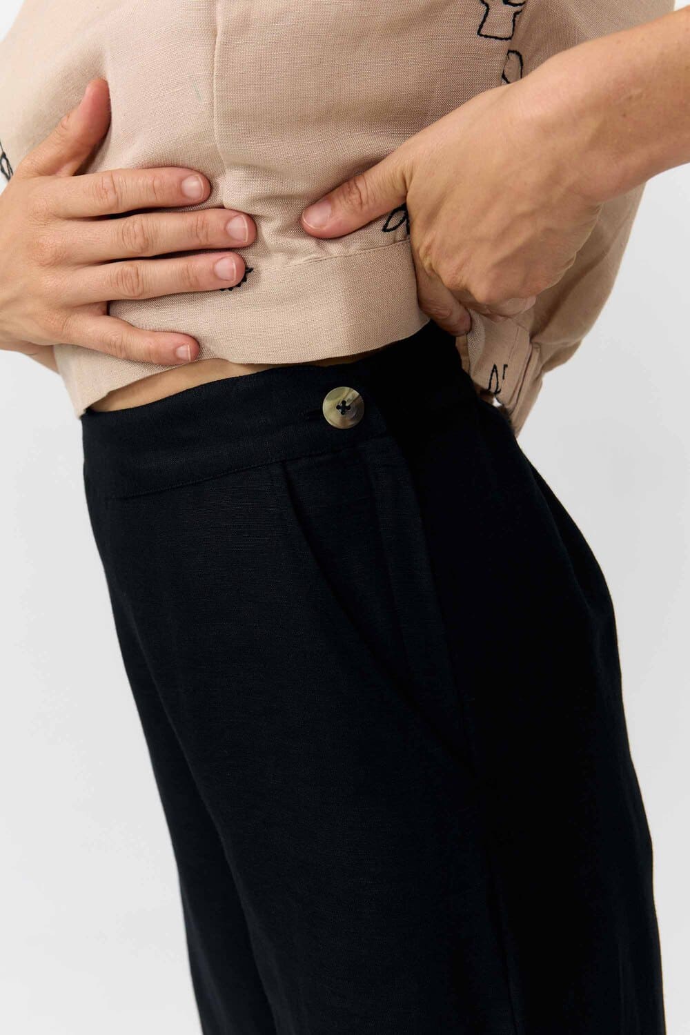 Pants HATTA - black