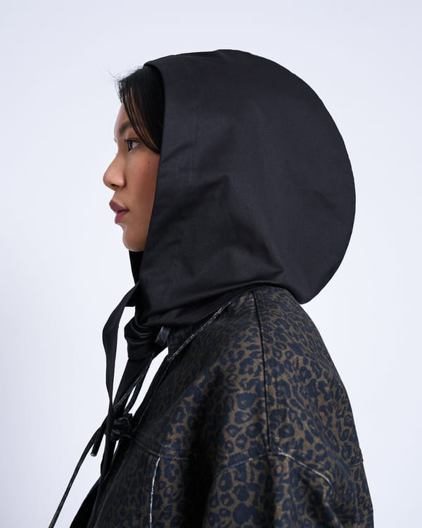 Hoodie Scarf NIRA - black