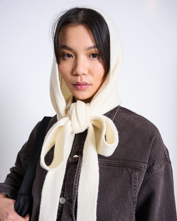 Hoodie Scarf NIRA - off white